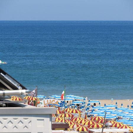 Hotel Gemini Rimini Exterior photo