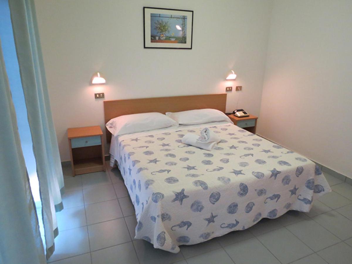 Hotel Gemini Rimini Exterior photo