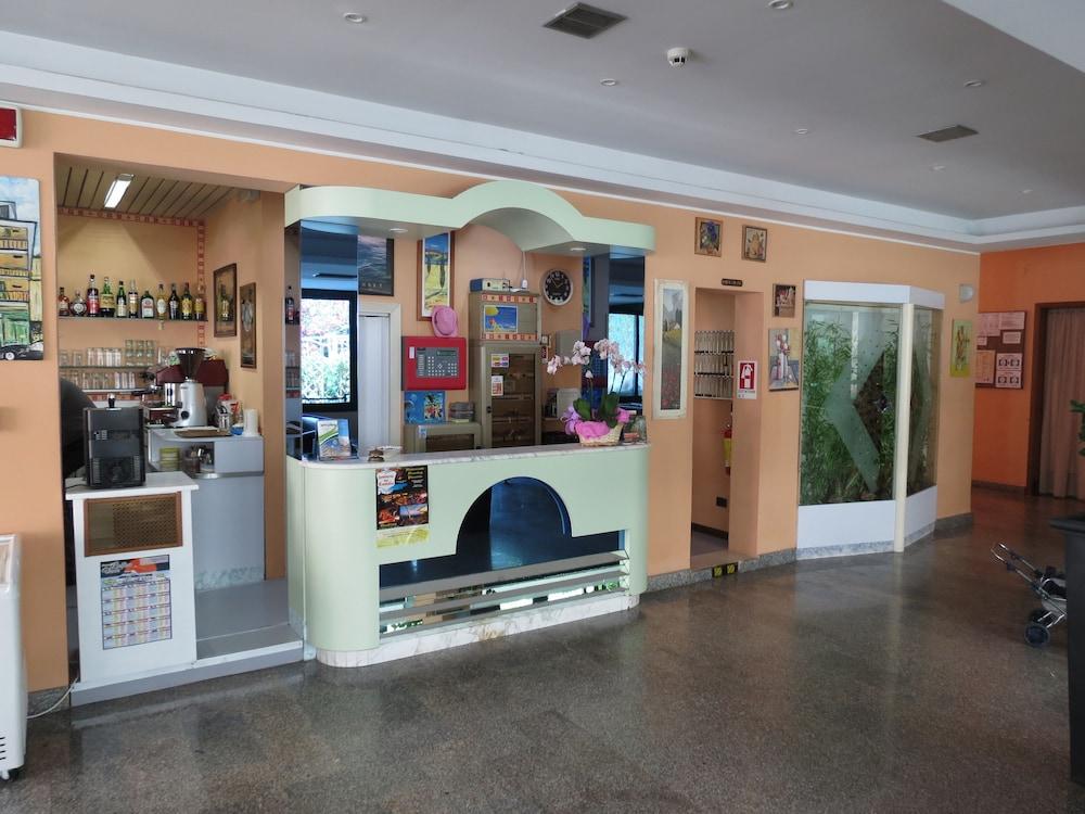 Hotel Gemini Rimini Exterior photo