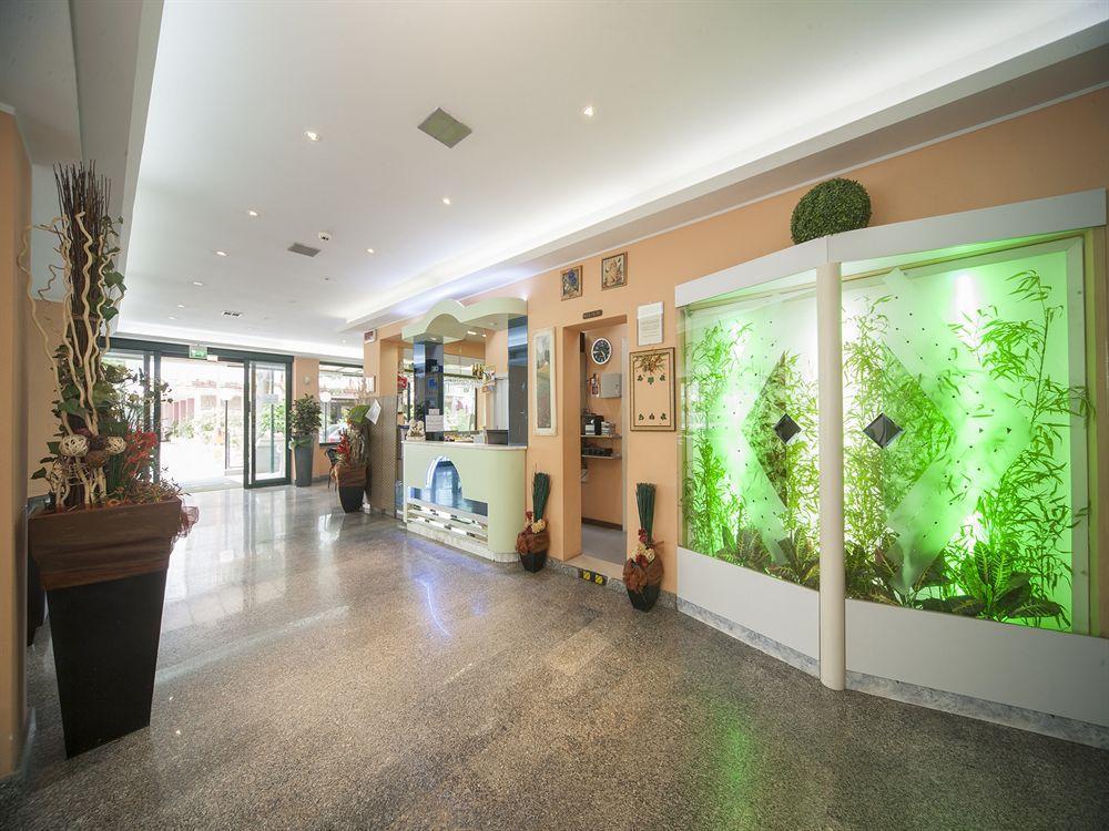 Hotel Gemini Rimini Exterior photo