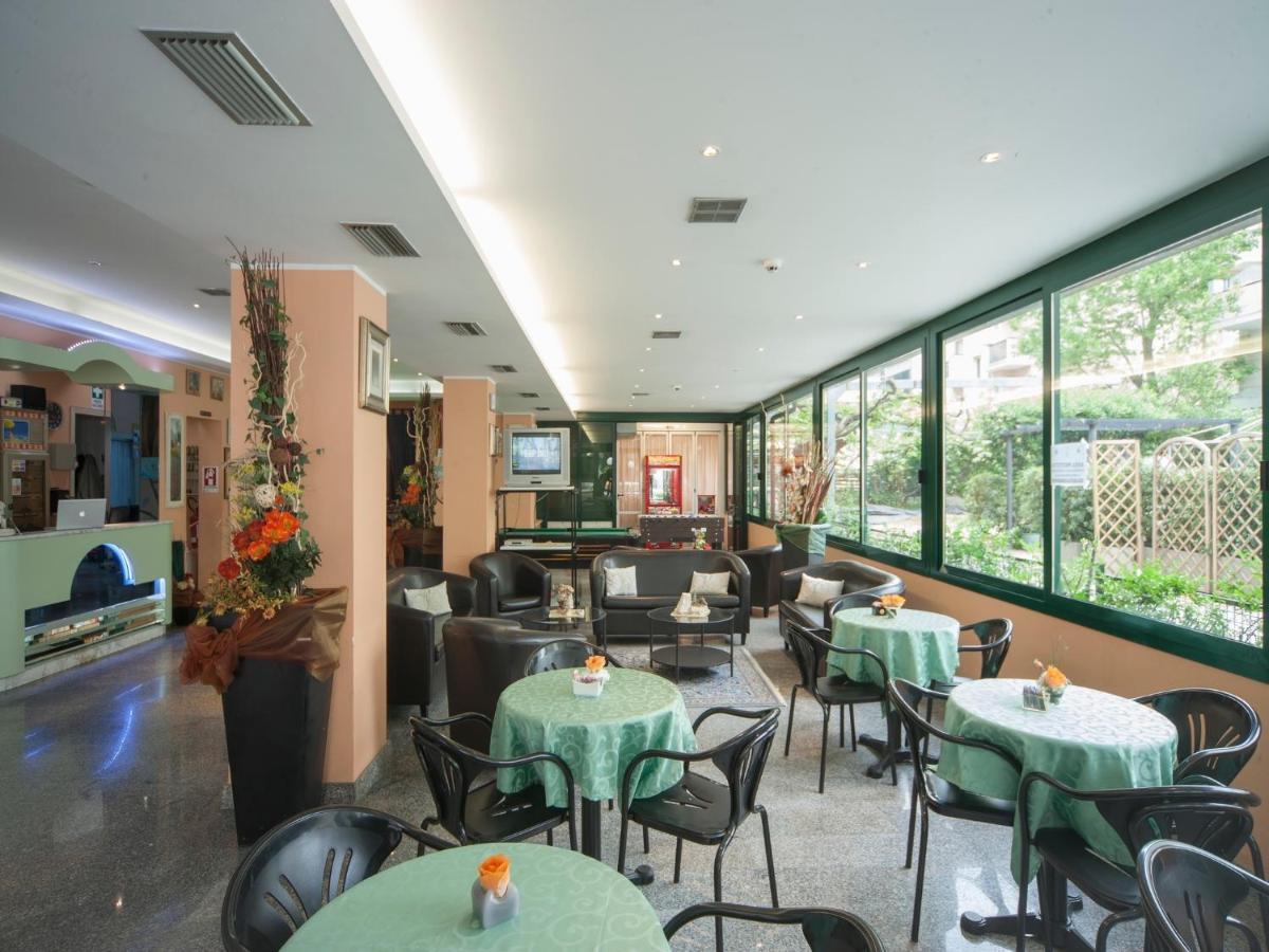 Hotel Gemini Rimini Exterior photo